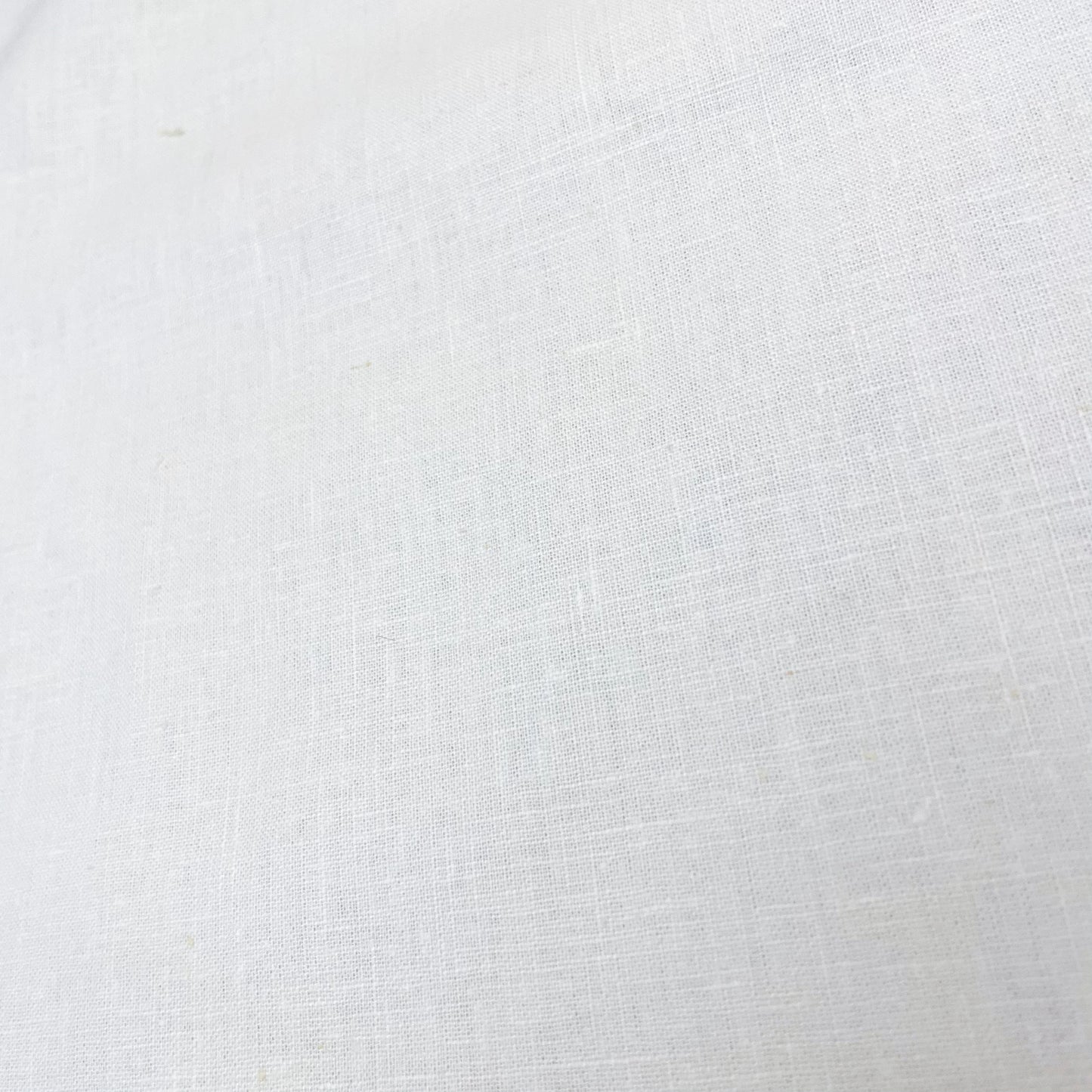 11 1/2 Yds Ivory 55% Linen 45% Cotton Robert Koffman Cameo II