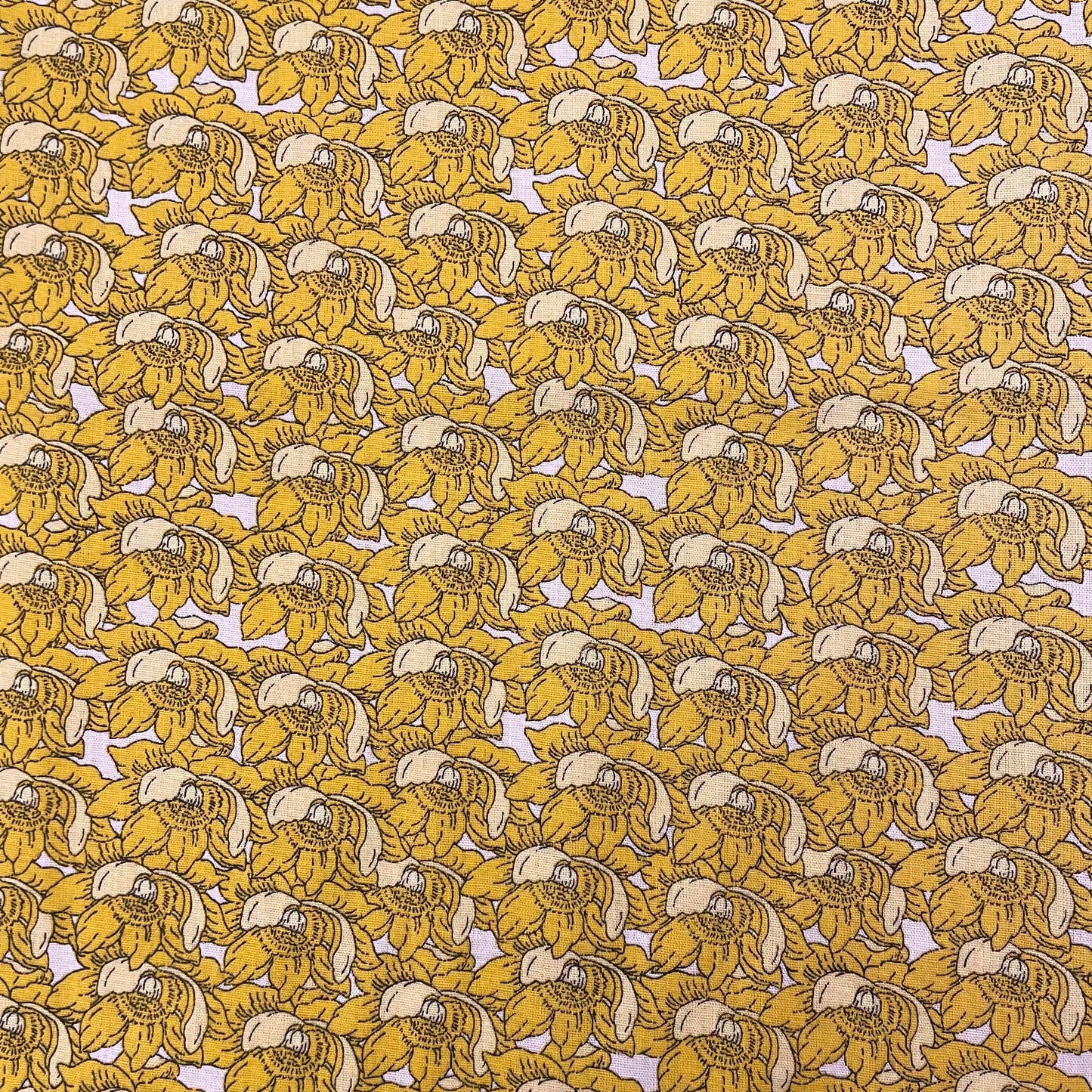 3 3/4 Yds Yellow Daffodil, Joann Fabrics