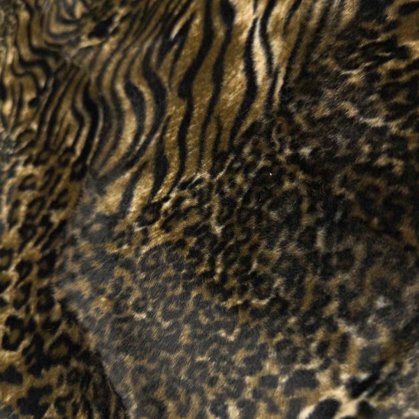 3/4 + Yd x 62" Mixed Animal Print Faux Fur Synthetic Fabric