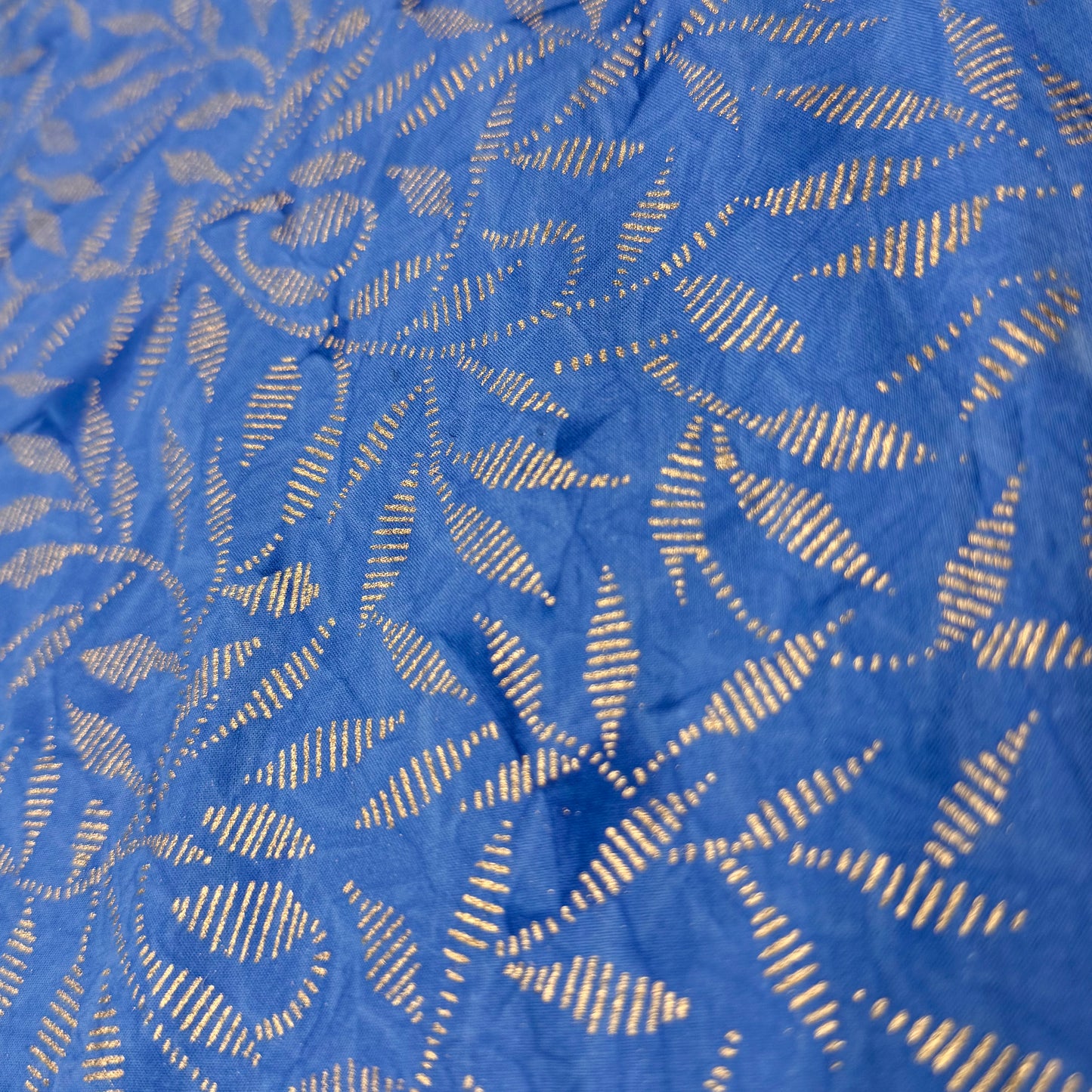 4 Yds x 45" Mottled Blue Gold Pattern Cotton Fabric